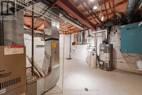 71 Oak Ridge Boulevard, Belleville (Belleville Ward), ON - Indoor Photo Showing Basement