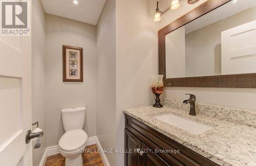 67 Inwood Crescent, Kitchener, ON - Indoor Photo Showing Bathroom