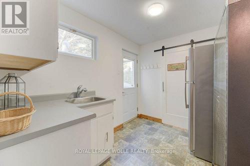 67 Inwood Crescent, Kitchener, ON - Indoor Photo Showing Other Room