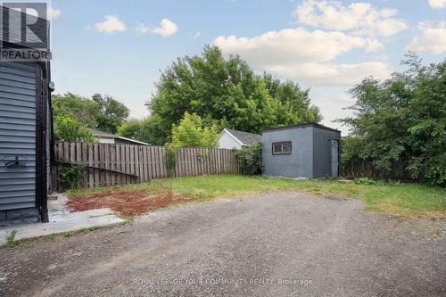 8 Merchison Avenue, Hamilton, ON - Outdoor