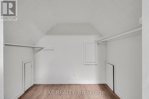 1331 St. James Avenue, Mississauga, ON - Indoor