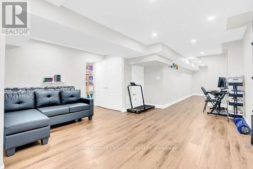 4693 Thomas Alton Boulevard, Burlington, ON - Indoor