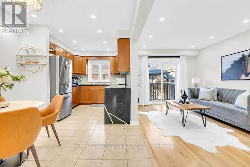 4693 Thomas Alton Boulevard, Burlington, ON - Indoor