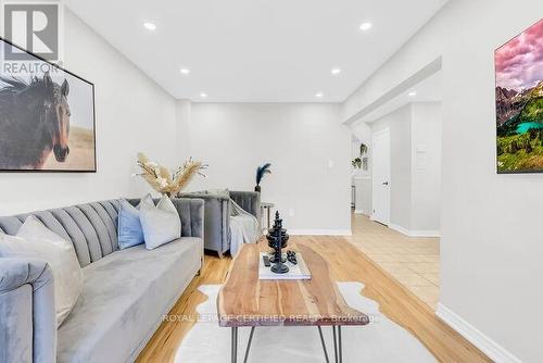 4693 Thomas Alton Boulevard, Burlington, ON - Indoor