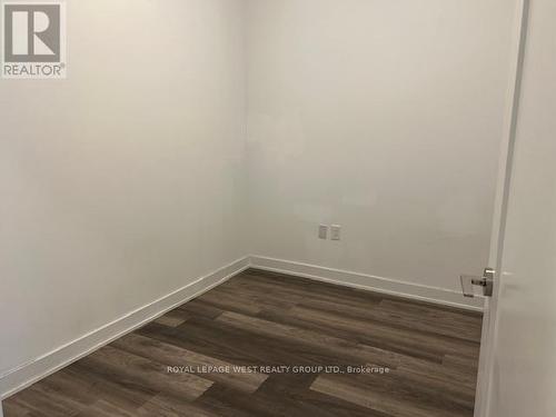 1101 - 95 Oneida Crescent, Richmond Hill, ON - Indoor Photo Showing Other Room