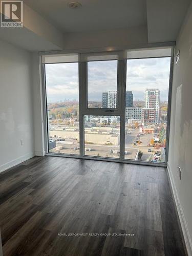 1101 - 95 Oneida Crescent, Richmond Hill, ON - Indoor Photo Showing Other Room