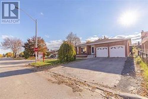 54 Richvale Drive, Brampton, ON - Outdoor