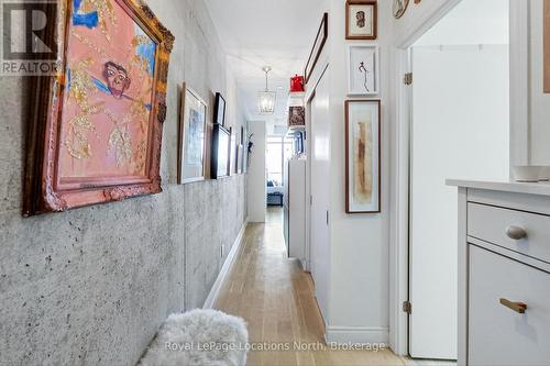 619 - 608 Richmond Street W, Toronto (Waterfront Communities), ON - Indoor Photo Showing Other Room