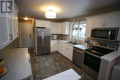 6020 County Road 29 Highway, Elizabethtown-Kitley, ON - Indoor Photo Showing Kitchen With Stainless Steel Kitchen With Double Sink