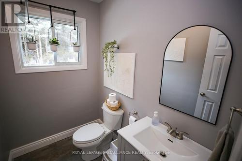 6020 County Road 29 Highway, Elizabethtown-Kitley, ON - Indoor Photo Showing Bathroom