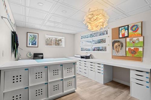 Chambre à coucher - 2915 Rue Bellerive, Sainte-Marthe-Sur-Le-Lac, QC - Indoor Photo Showing Other Room