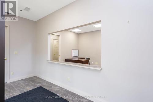 Foyer - 36 Armstrong Avenue, Halton Hills, ON 