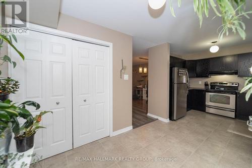 309 Galston Private, Ottawa, ON - Indoor Photo Showing Kitchen