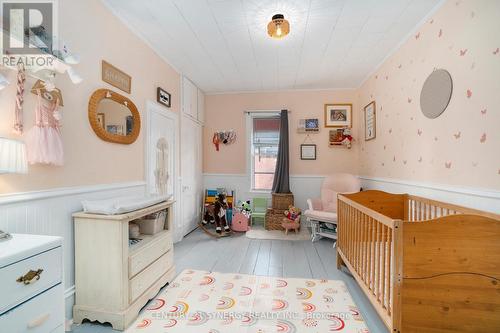 30 Kensington Avenue, Smiths Falls, ON - Indoor