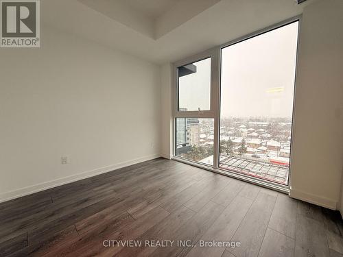 708 - 1007 The Queensway, Toronto, ON - Indoor Photo Showing Other Room