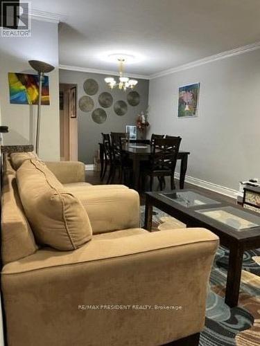 23 Davelayne Road, Toronto, ON - Indoor