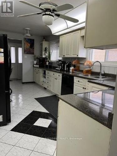 23 Davelayne Road, Toronto, ON - Indoor Photo Showing Kitchen