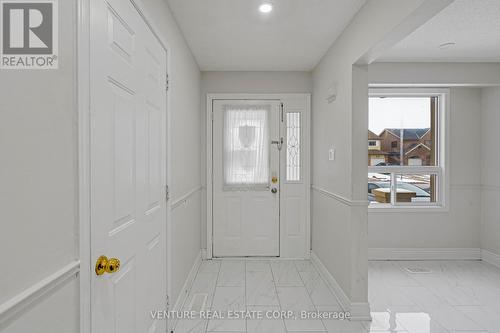 416 Hansen Road N, Brampton, ON - Indoor Photo Showing Other Room