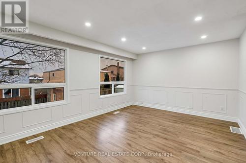 416 Hansen Road N, Brampton, ON - Indoor