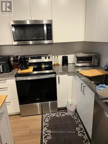 212 - 1010 Dundas Street E, Whitby, ON - Indoor Photo Showing Kitchen
