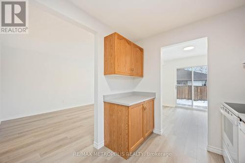 260-266 London Road, Sarnia, ON - Indoor