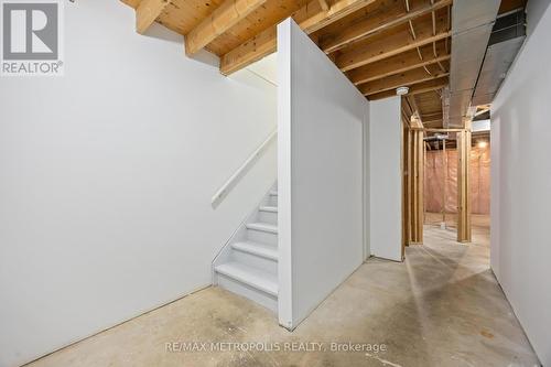 260-266 London Road, Sarnia, ON - Indoor Photo Showing Other Room