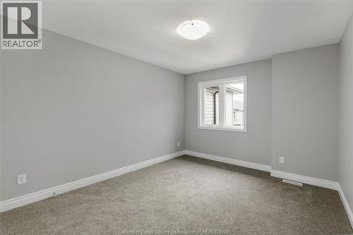 20 Betty Court, Chatham, ON - Indoor Photo Showing Other Room