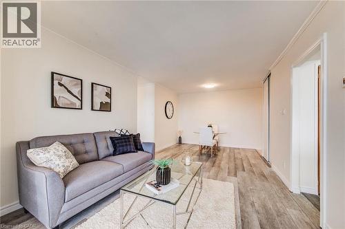 81 Church Street Unit# 1504, Kitchener, ON - Indoor Photo Showing Living Room