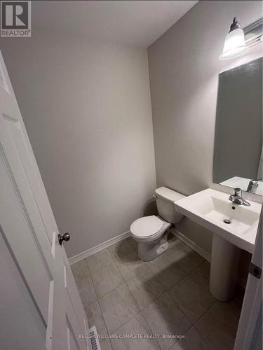 148 - 677 Park Road N, Brantford, ON - Indoor Photo Showing Bathroom