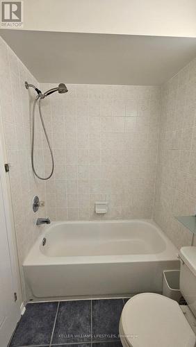 245 - 23 Observatory Lane, Richmond Hill (Harding), ON - Indoor Photo Showing Bathroom