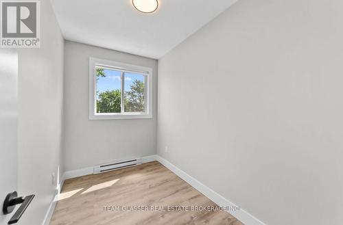 13 - 400 Scenic Drive, London South (South J), ON - Indoor Photo Showing Other Room