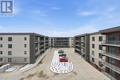 412 - 7549A Kalar Road, Niagara Falls, ON - Outdoor