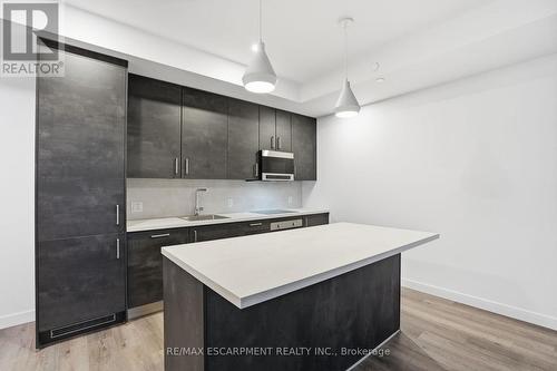 311 - 7549A Kalar Road, Niagara Falls, ON - Indoor Photo Showing Kitchen