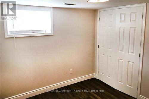 557 Lake Street, St. Catharines, ON - Indoor Photo Showing Other Room