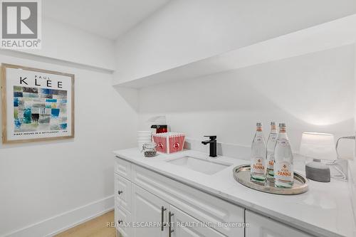 257 Strathcona Drive, Burlington, ON - Indoor