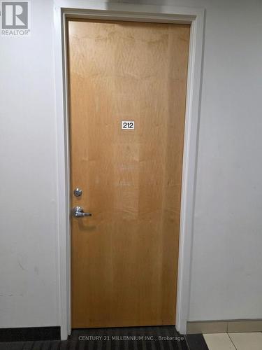212 - 2250 Bovaird Drive E, Brampton, ON 