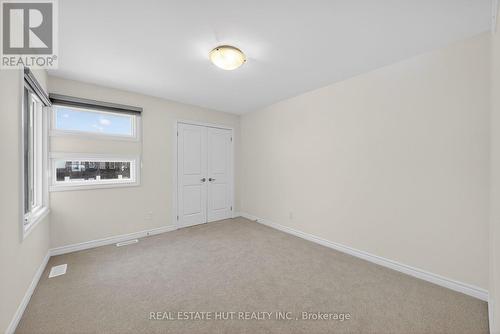 3241 Parker Avenue, Fort Erie, ON - Indoor Photo Showing Other Room