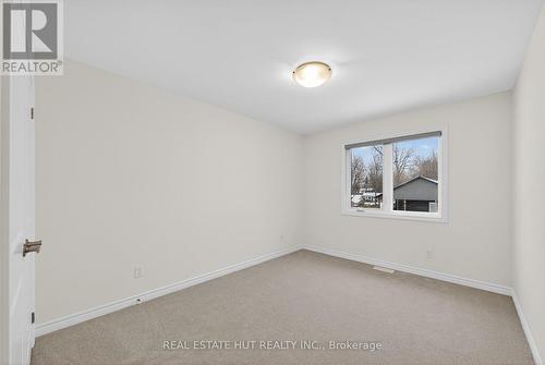 3241 Parker Avenue, Fort Erie, ON - Indoor Photo Showing Other Room