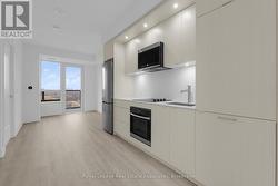 1014 - 60 CENTRAL PARK ROADWAY  Toronto, ON M9A 3K1