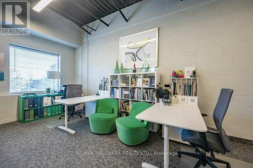 16 - 125 Don Hillock Drive, Aurora, ON 