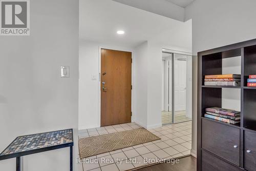 611 - 88 Corporate Drive, Toronto, ON - Indoor Photo Showing Other Room