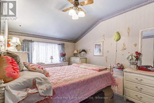 2nd Bedrloom - 144 Heslop Road, Milton (Om Old Milton), ON - Indoor Photo Showing Bedroom
