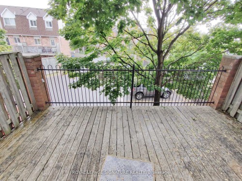 33-1525 South Parade Court, Mississauga, ON - Outdoor With Deck Patio Veranda