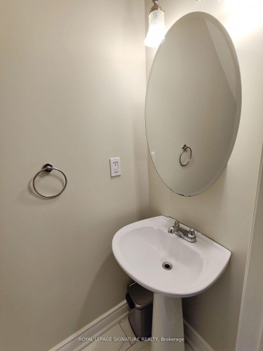 33-1525 South Parade Court, Mississauga, ON - Indoor Photo Showing Bathroom