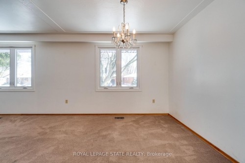 286 West 18Th Street, Hamilton, ON - Indoor Photo Showing Other Room