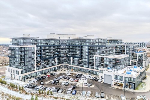 132-395 Dundas Street W, Oakville, ON - Outdoor With View