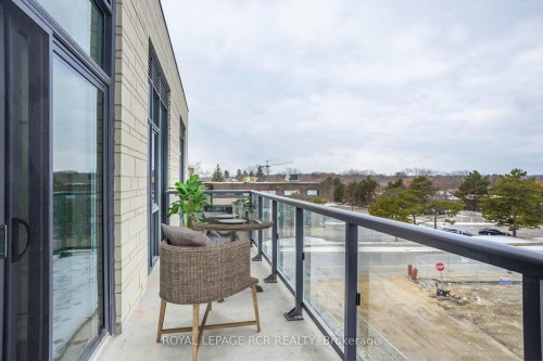 303-705 Davis Drive, Newmarket, ON - Outdoor With Balcony With Exterior