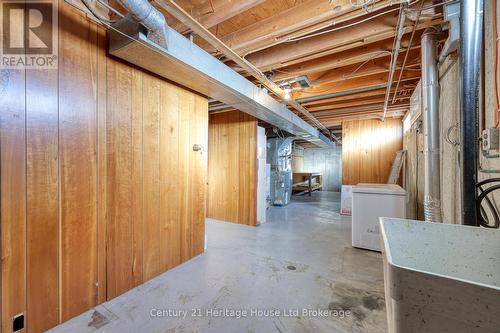 816 Pavey Street, Woodstock (Woodstock - South), ON - Indoor Photo Showing Basement
