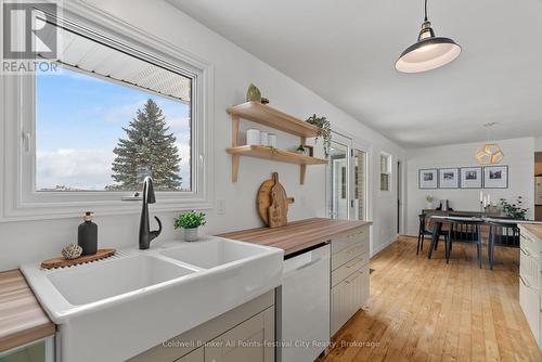 34889 Black'S Point Road, Central Huron (Goderich), ON - Indoor Photo Showing Kitchen With Double Sink