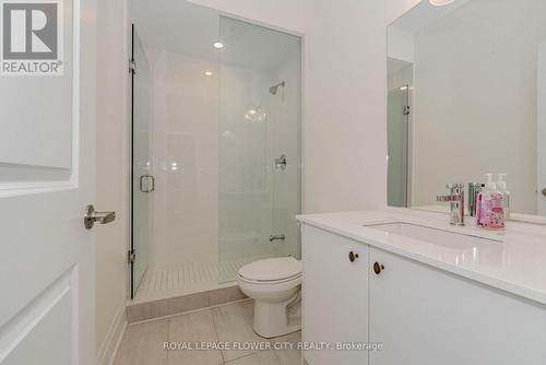 518 Kleinberg Summit Way, Vaughan, ON - Indoor Photo Showing Bathroom
